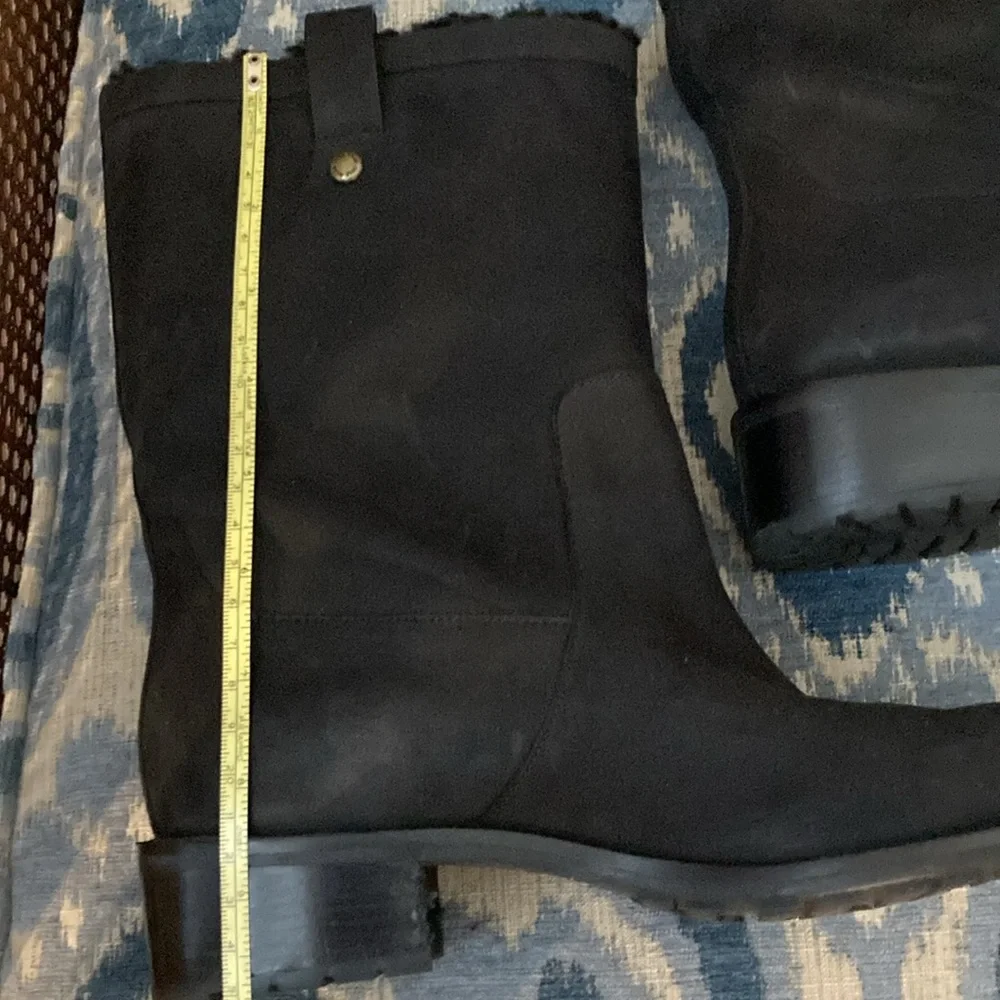 Cole Haan waterproof fuzzy